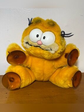 Vintage Garfield Attack Cat Button Plush Suction Cups for Car Window 1981 Vtg